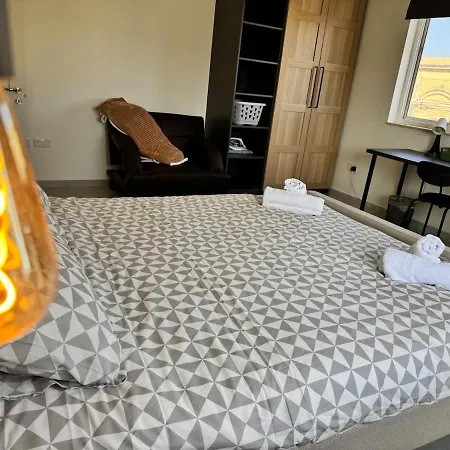 Brand New Gozo Escape - Ir-ramla Apartment, Appartement Nadur