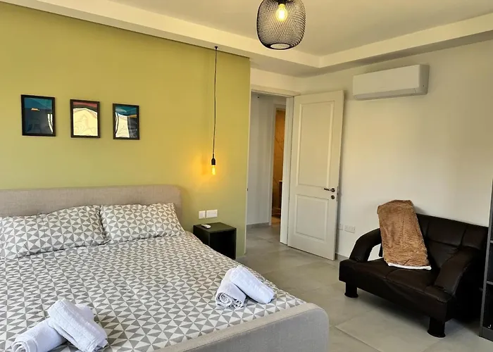 Brand New Gozo Escape - Ir-ramla Apartment, Nadur